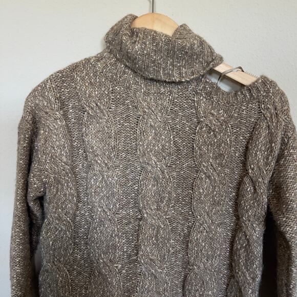Veronica Bear Selleck Cutout Turtleneck Sweater Sz XS - Picture 8 of 8
